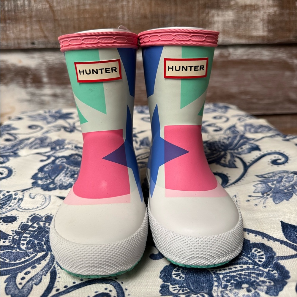 HUNTER Kids First Classic Rain Boot - Picture 1 of 10